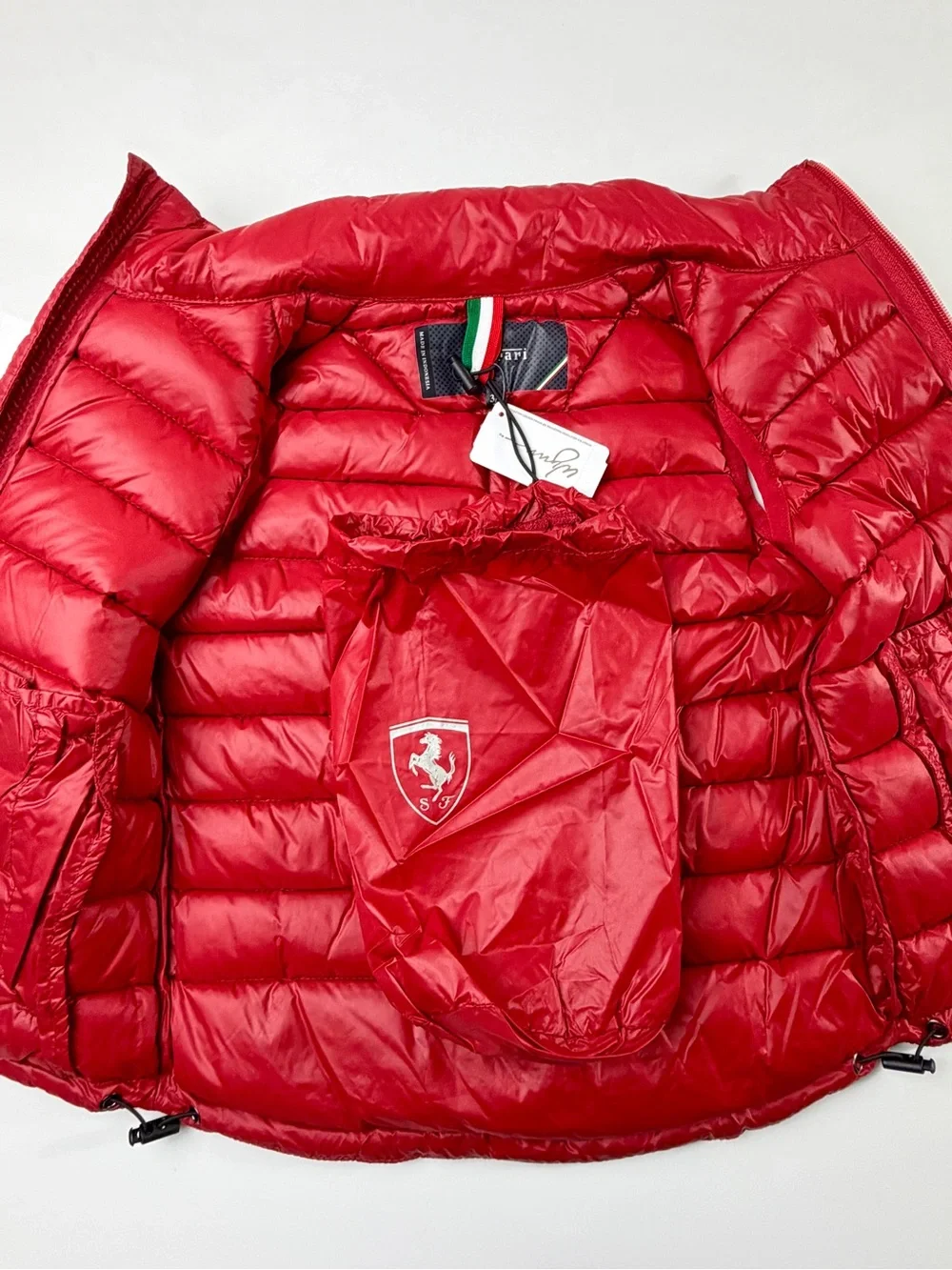 Scuderia Ferrari Red Sleeveless Zipper Front Crushable Puffer Vest, Sz 3/4 Youth
